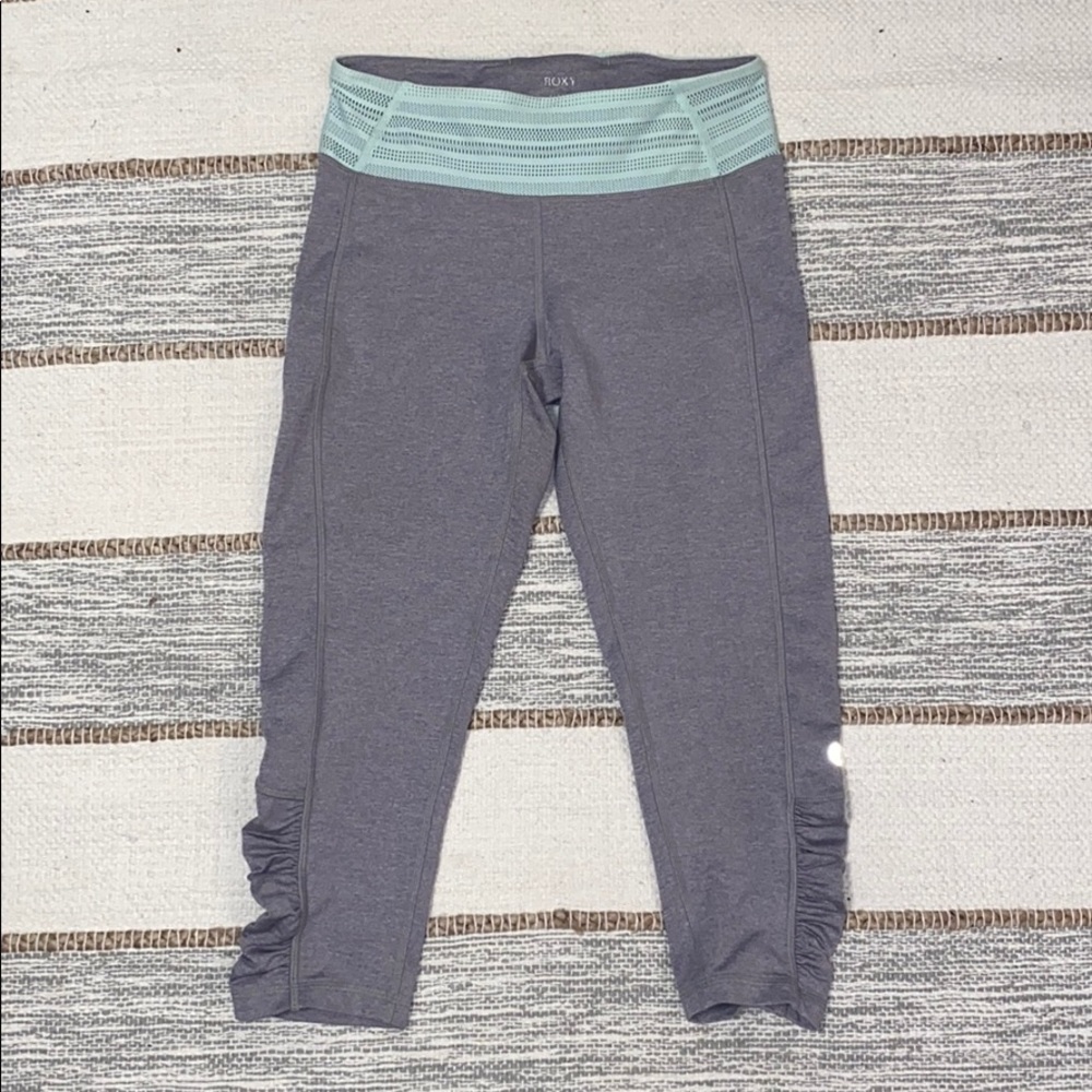 Roxy Cropped Leggings!